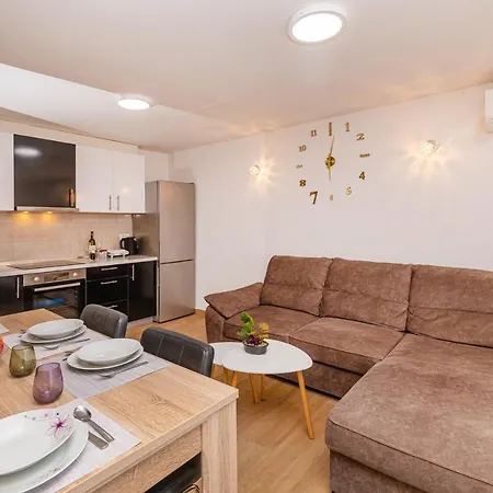 Sweet And Cozy Apartmán *